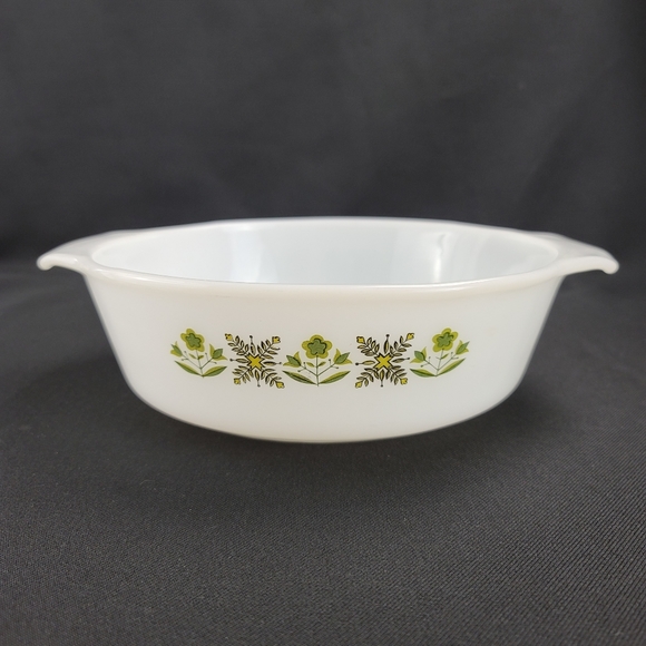 Vtg Fire King MEADOW GREEN 437 Round Dish - Picture 16 of 16